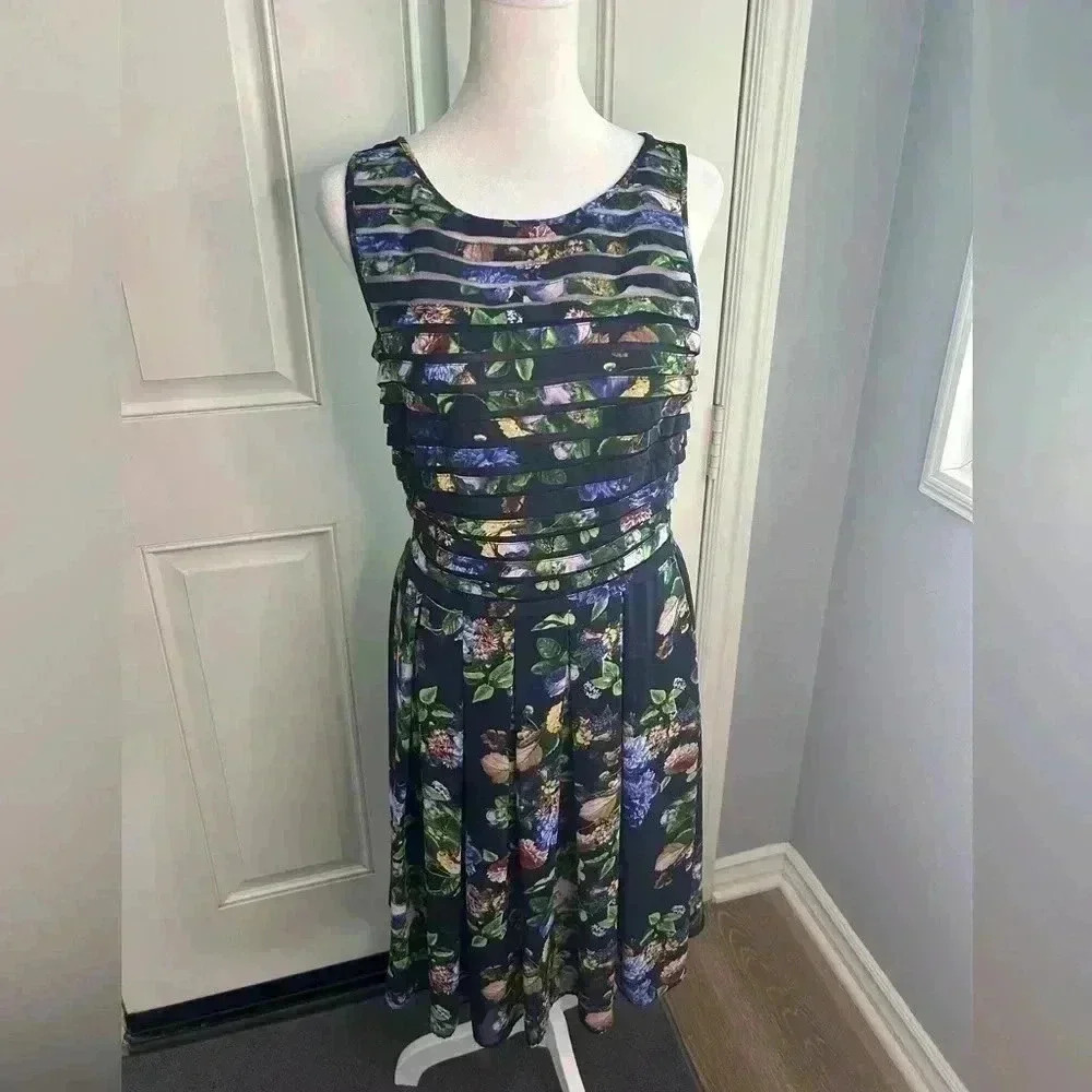 💛”Adrianna Papell” Blue Floral Midi Dress w/ Mesh Detail and Zip Back Size 6 💙